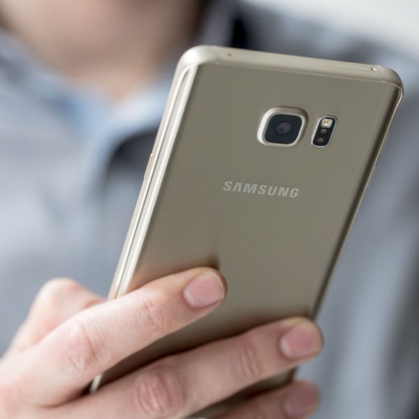 Samsung,Samsung Galaxy,Android,смартфон, Samsung Galaxy Note 5 будет доступен по цене около $700, но сколько он стоит на самом деле?
